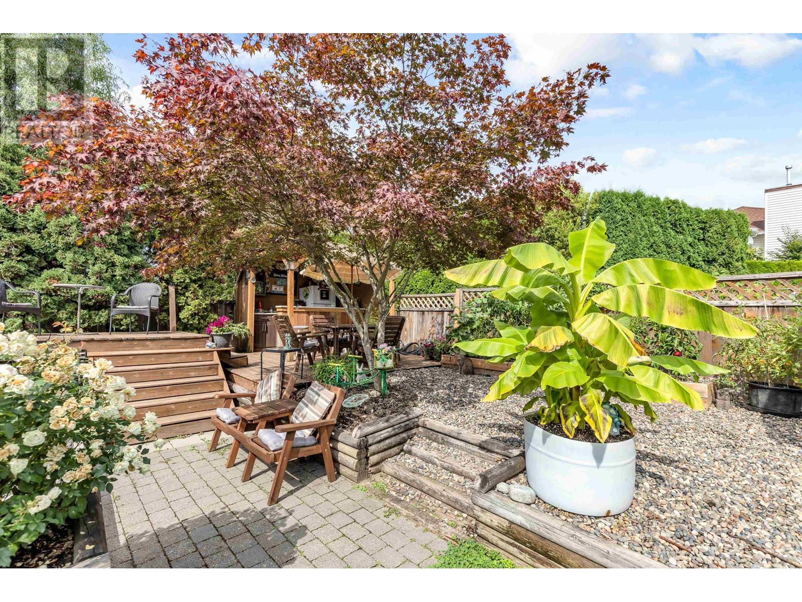 23227 116a Avenue, Maple Ridge, British Columbia  V2X 2K5 - Photo 35 - R2823519