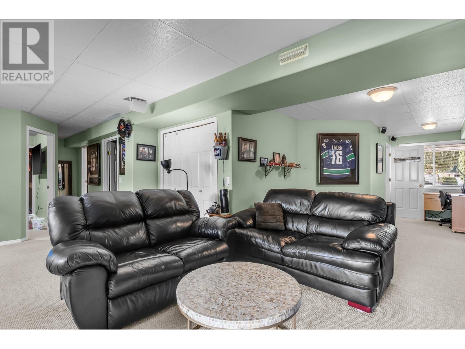 23227 116a Avenue, Maple Ridge, British Columbia  V2X 2K5 - Photo 21 - R2823519