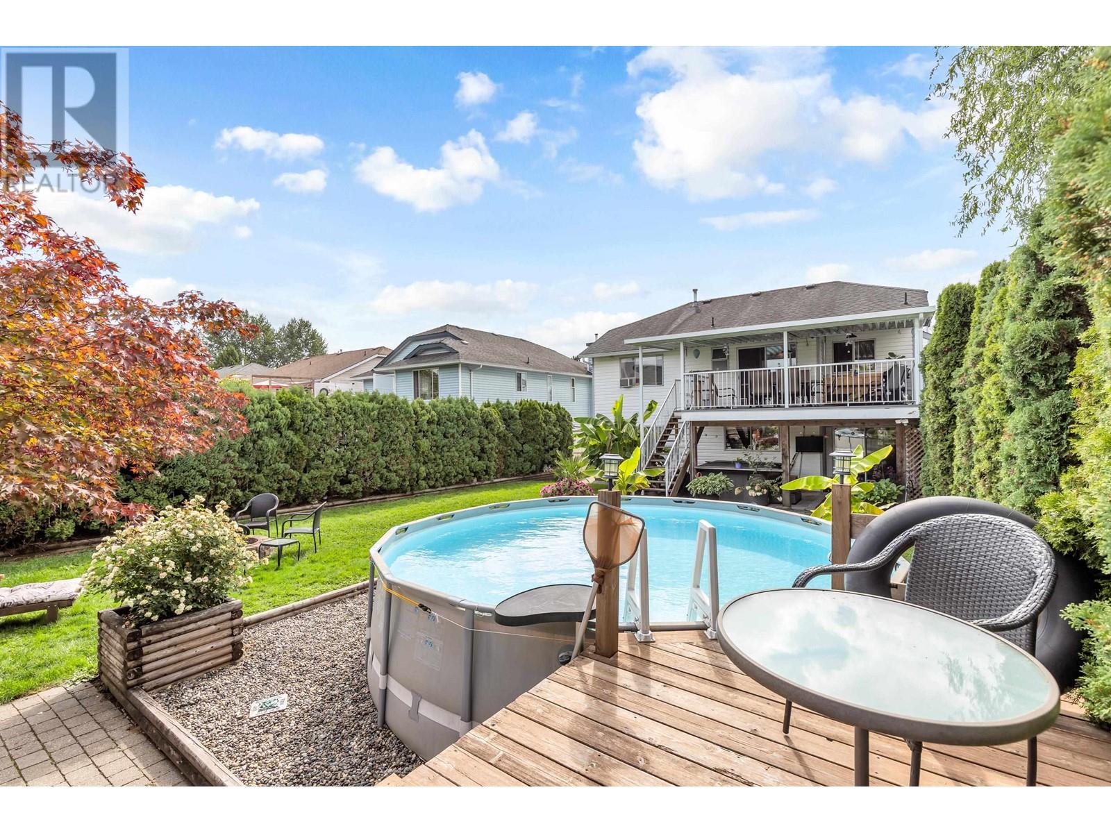 23227 116a Avenue, Maple Ridge, British Columbia  V2X 2K5 - Photo 31 - R2823519