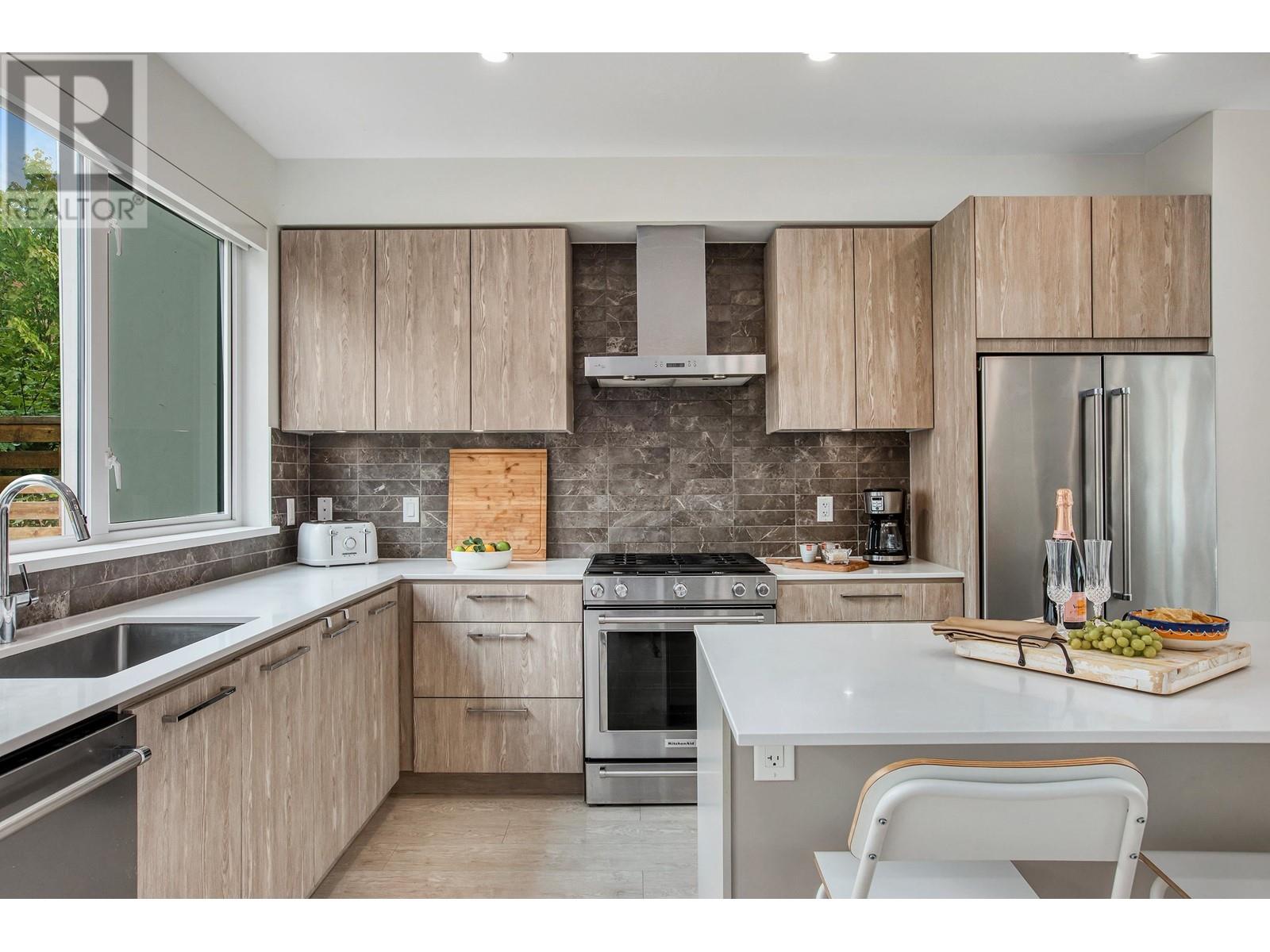 32 3597 Malsum Drive, North Vancouver, British Columbia  V7G 0B2 - Photo 4 - R2826885