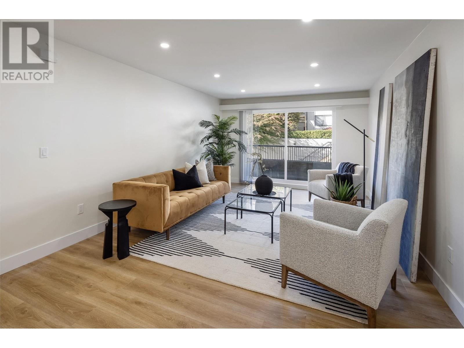 17 7565 Humphries Court, Burnaby, British Columbia  V3N 4K9 - Photo 2 - R2826890