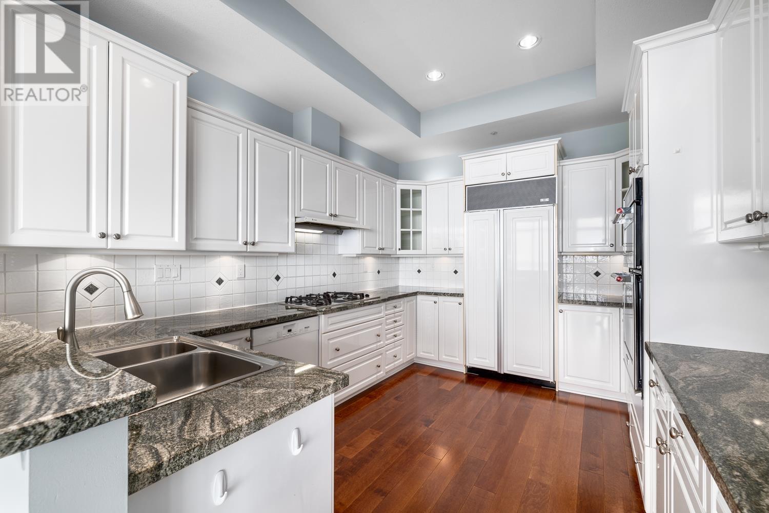2494 Folkestone Way, West Vancouver, British Columbia  V7S 3H5 - Photo 19 - R2826904