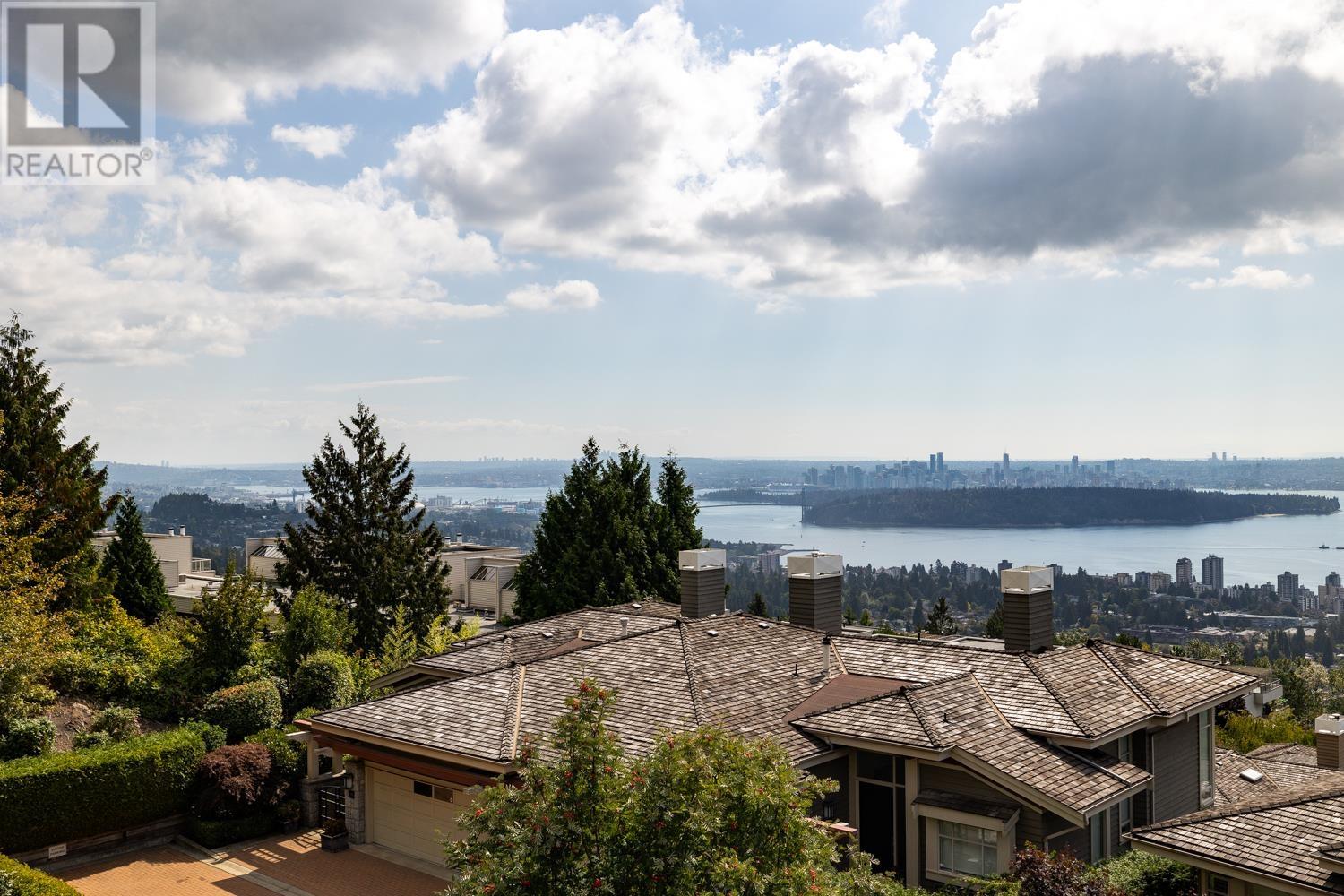 2494 Folkestone Way, West Vancouver, British Columbia  V7S 3H5 - Photo 8 - R2826904