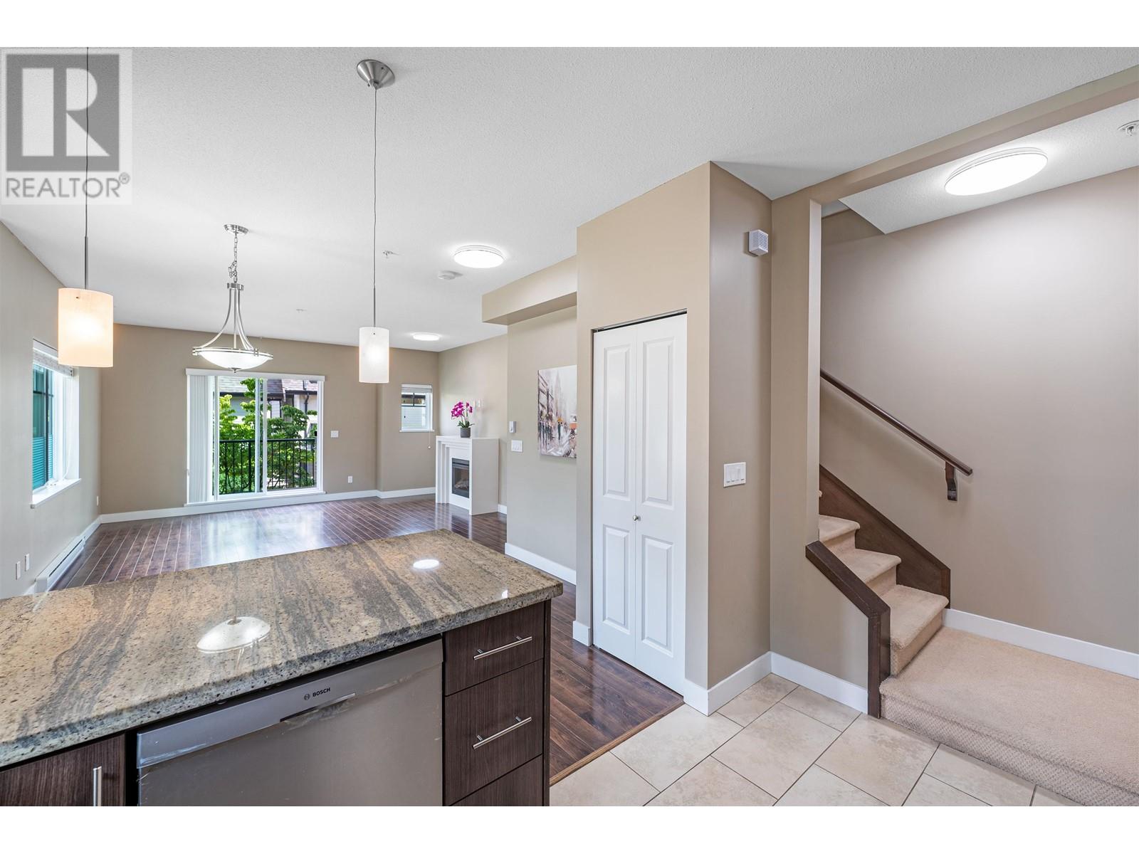 208 3888 Norfolk Street, Burnaby, British Columbia  V5G 1E5 - Photo 12 - R2826921