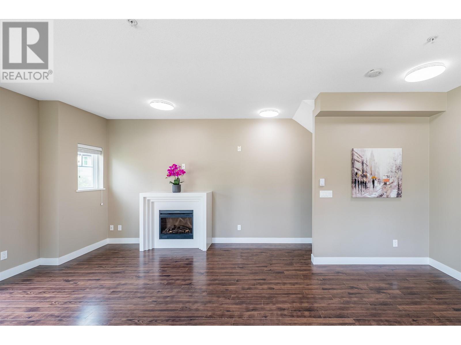 208 3888 Norfolk Street, Burnaby, British Columbia  V5G 1E5 - Photo 5 - R2826921