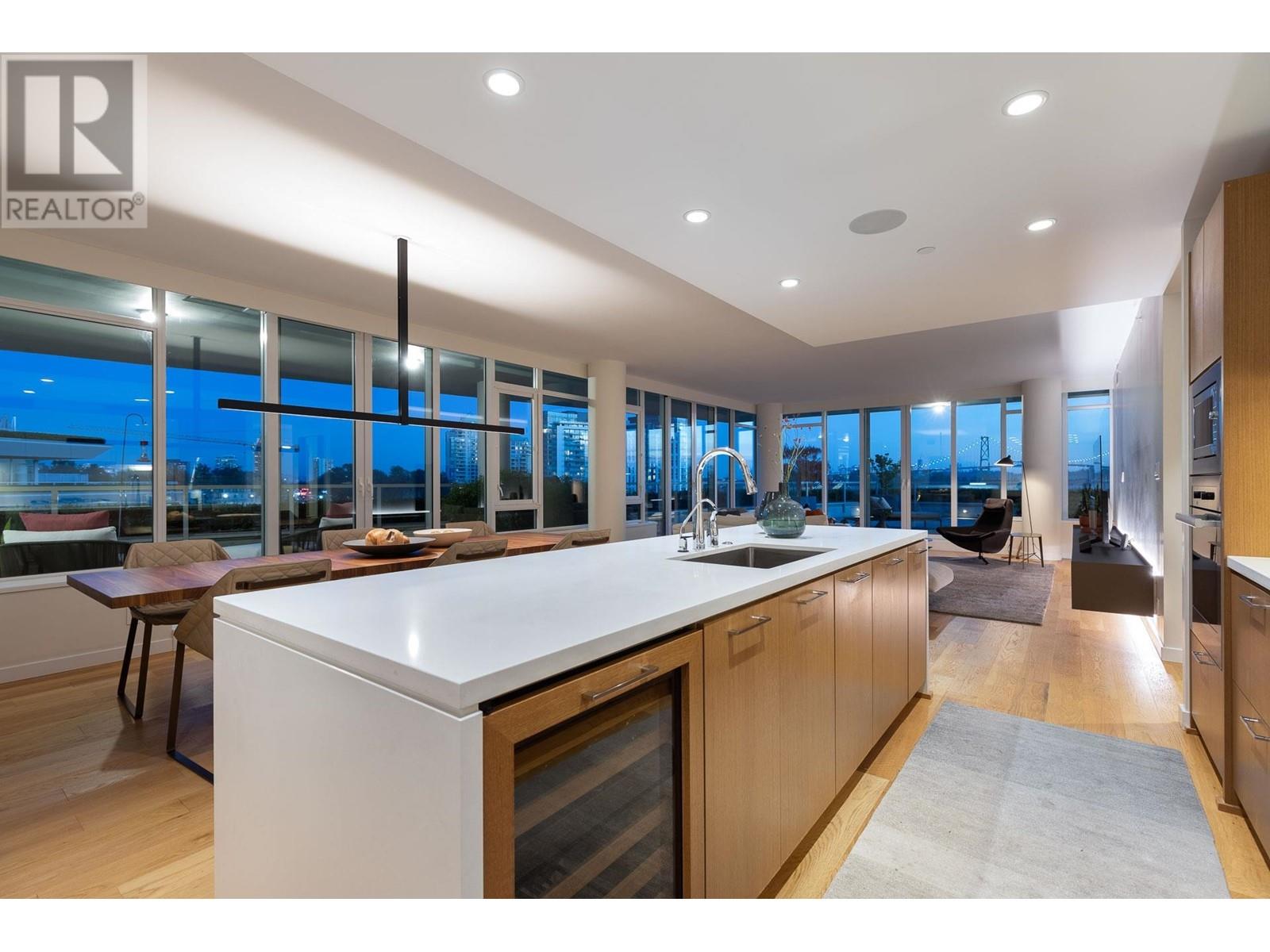 702 788 Arthur Erickson Place, West Vancouver, British Columbia  V7T 0B6 - Photo 6 - R2826947