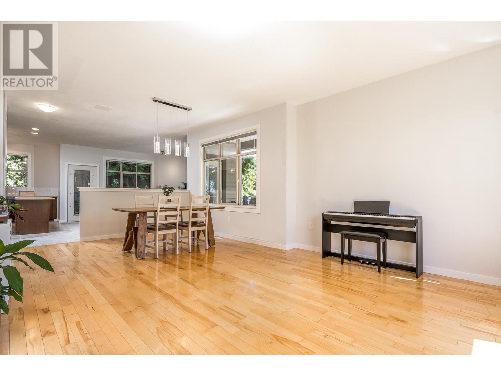 28 320 Decaire Street, Coquitlam, British Columbia  V3K 7C3 - Photo 7 - R2826958