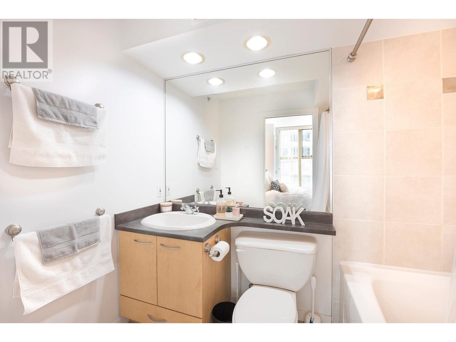 1001 989 Richards Street, Vancouver, British Columbia  V6B 6R6 - Photo 18 - R2826972