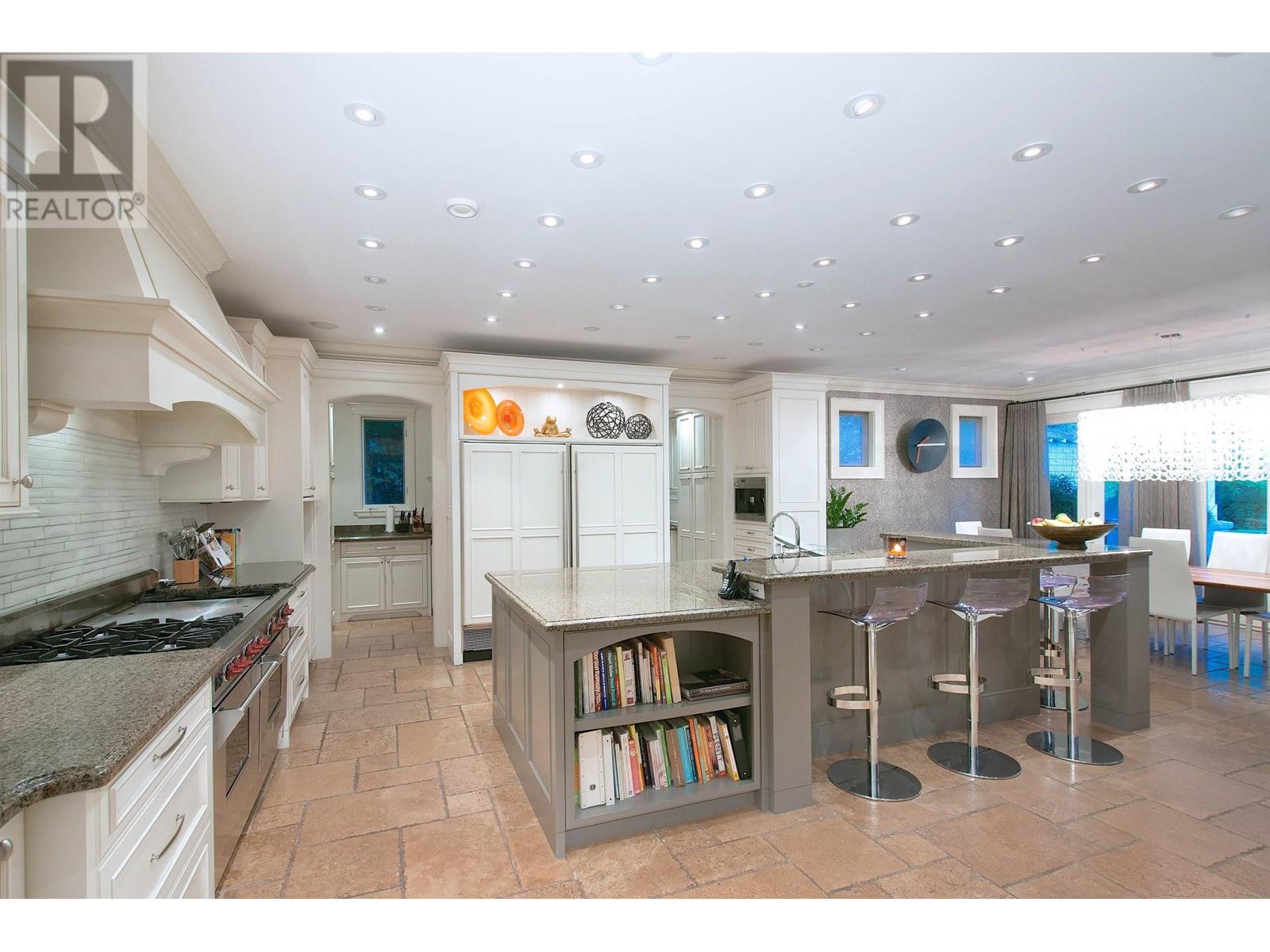 2988 Rosebery Avenue, West Vancouver, British Columbia  V7V 3A7 - Photo 10 - R2826961