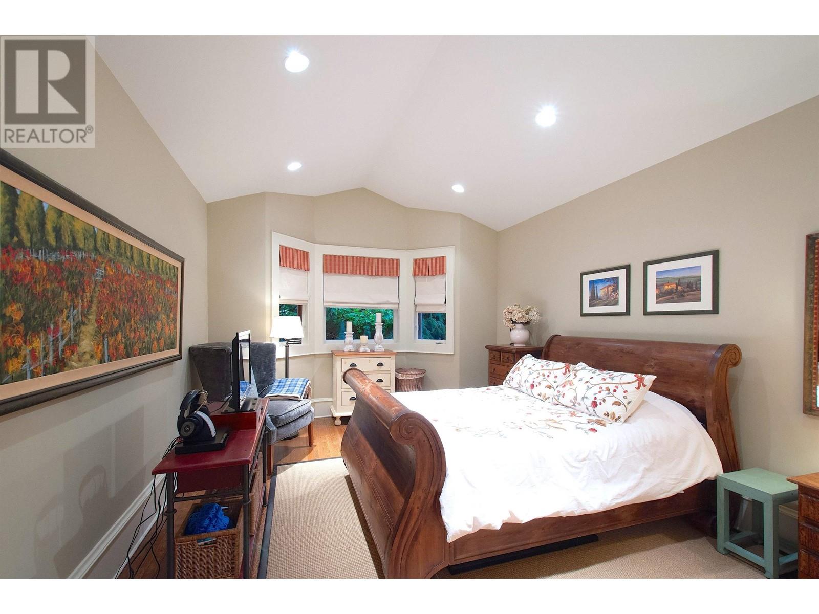2988 Rosebery Avenue, West Vancouver, British Columbia  V7V 3A7 - Photo 27 - R2826961
