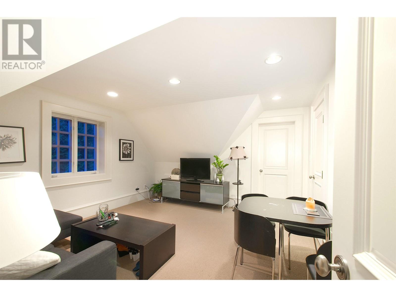 2988 Rosebery Avenue, West Vancouver, British Columbia  V7V 3A7 - Photo 31 - R2826961