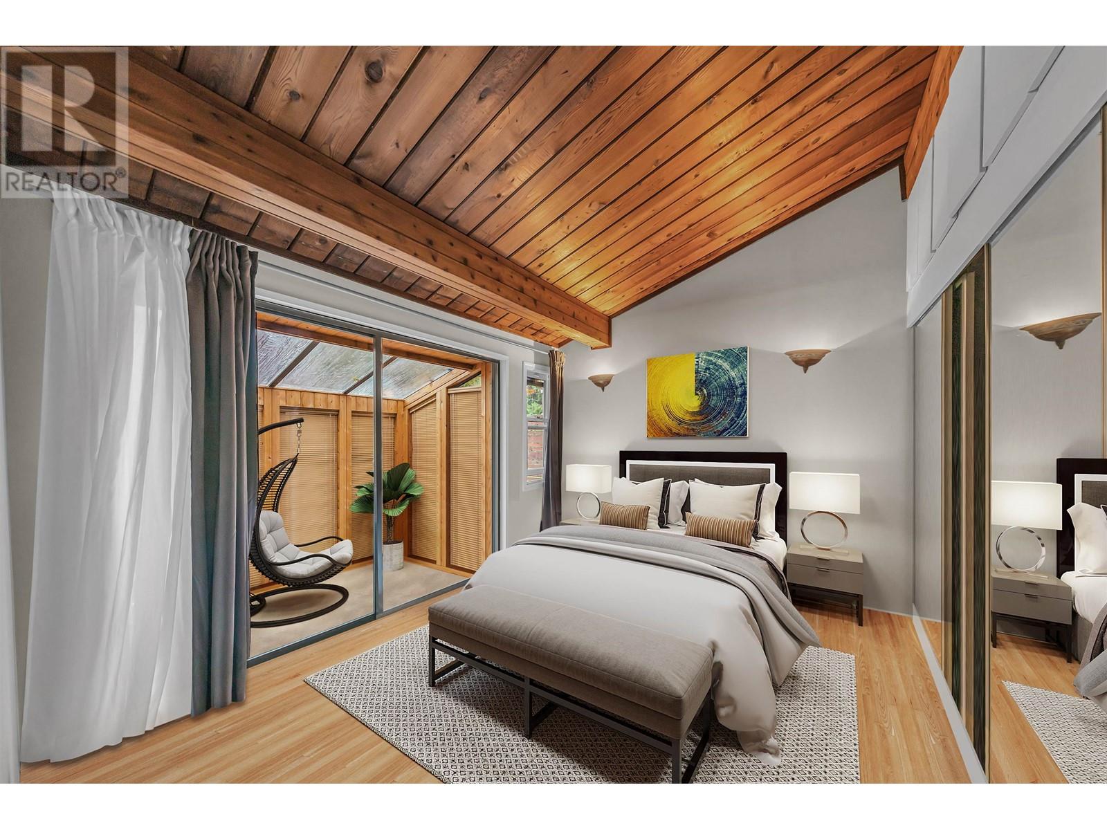 3929 Sunset Boulevard, North Vancouver, British Columbia  V7R 3Y4 - Photo 12 - R2826965