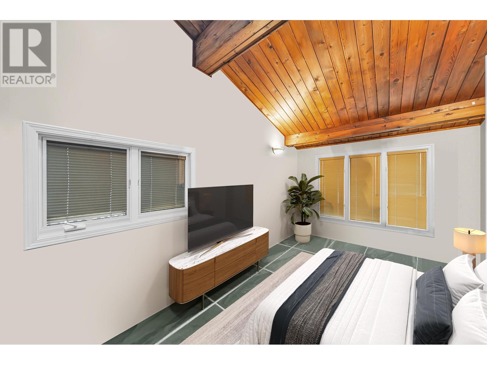 3929 Sunset Boulevard, North Vancouver, British Columbia  V7R 3Y4 - Photo 9 - R2826965
