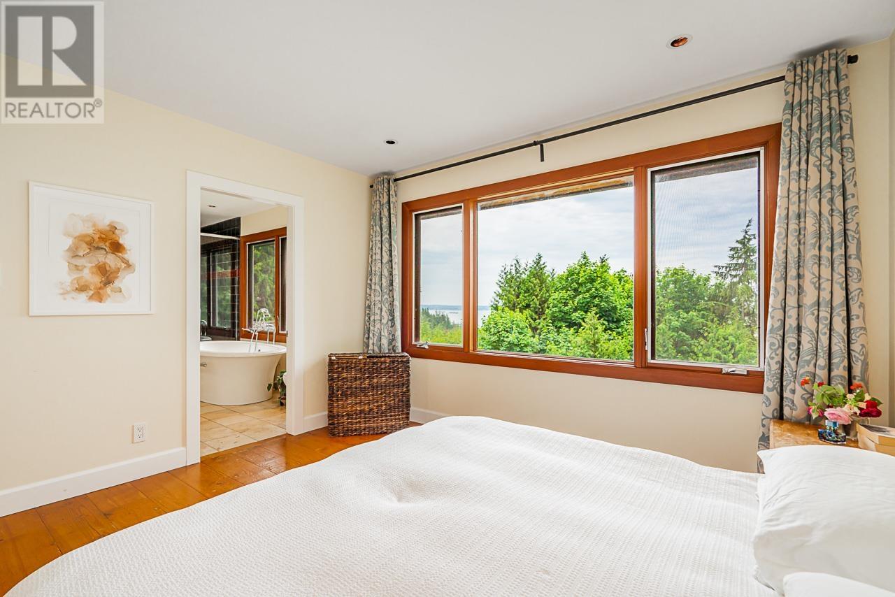 3906 Southridge Avenue, West Vancouver, British Columbia  V7V 3J1 - Photo 22 - R2826998