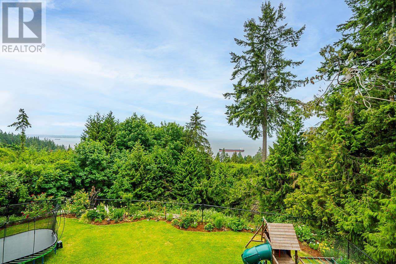 3906 Southridge Avenue, West Vancouver, British Columbia  V7V 3J1 - Photo 26 - R2826998