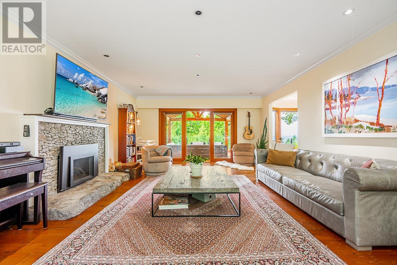 3906 Southridge Avenue, West Vancouver, British Columbia  V7V 3J1 - Photo 6 - R2826998