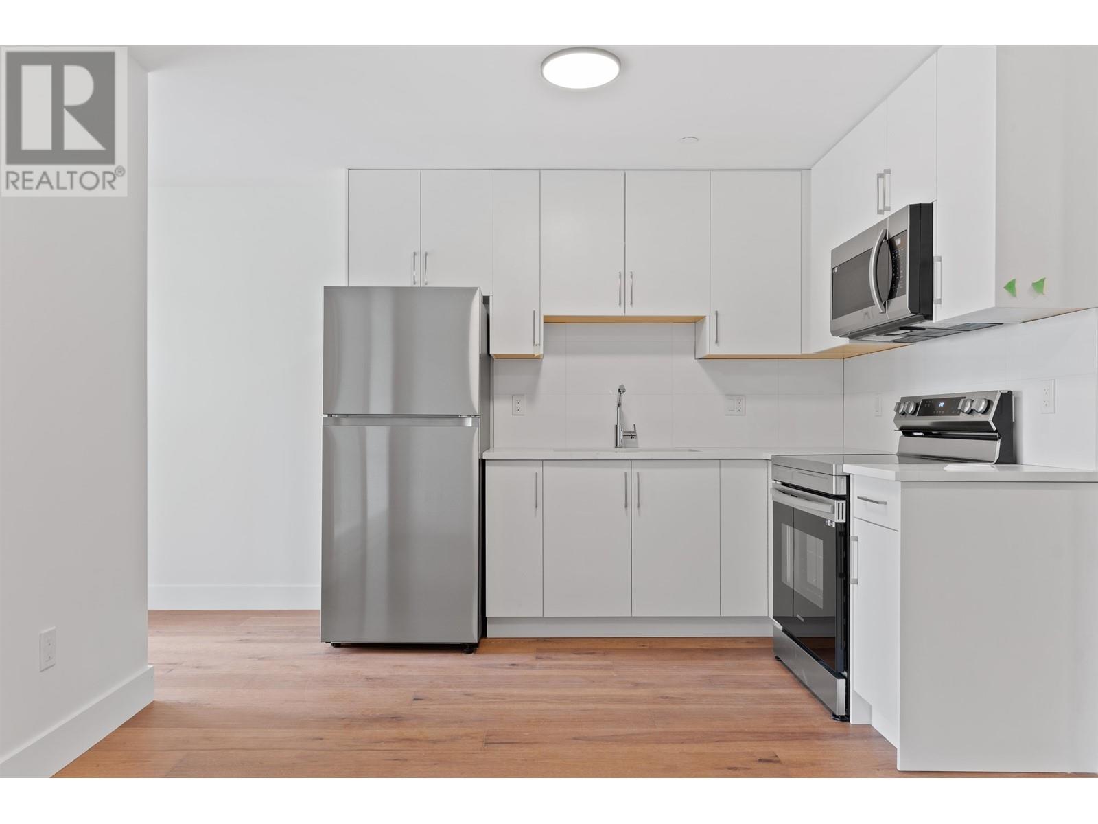 418 E 16th Street, North Vancouver, British Columbia  V7L 2T5 - Photo 39 - R2826960