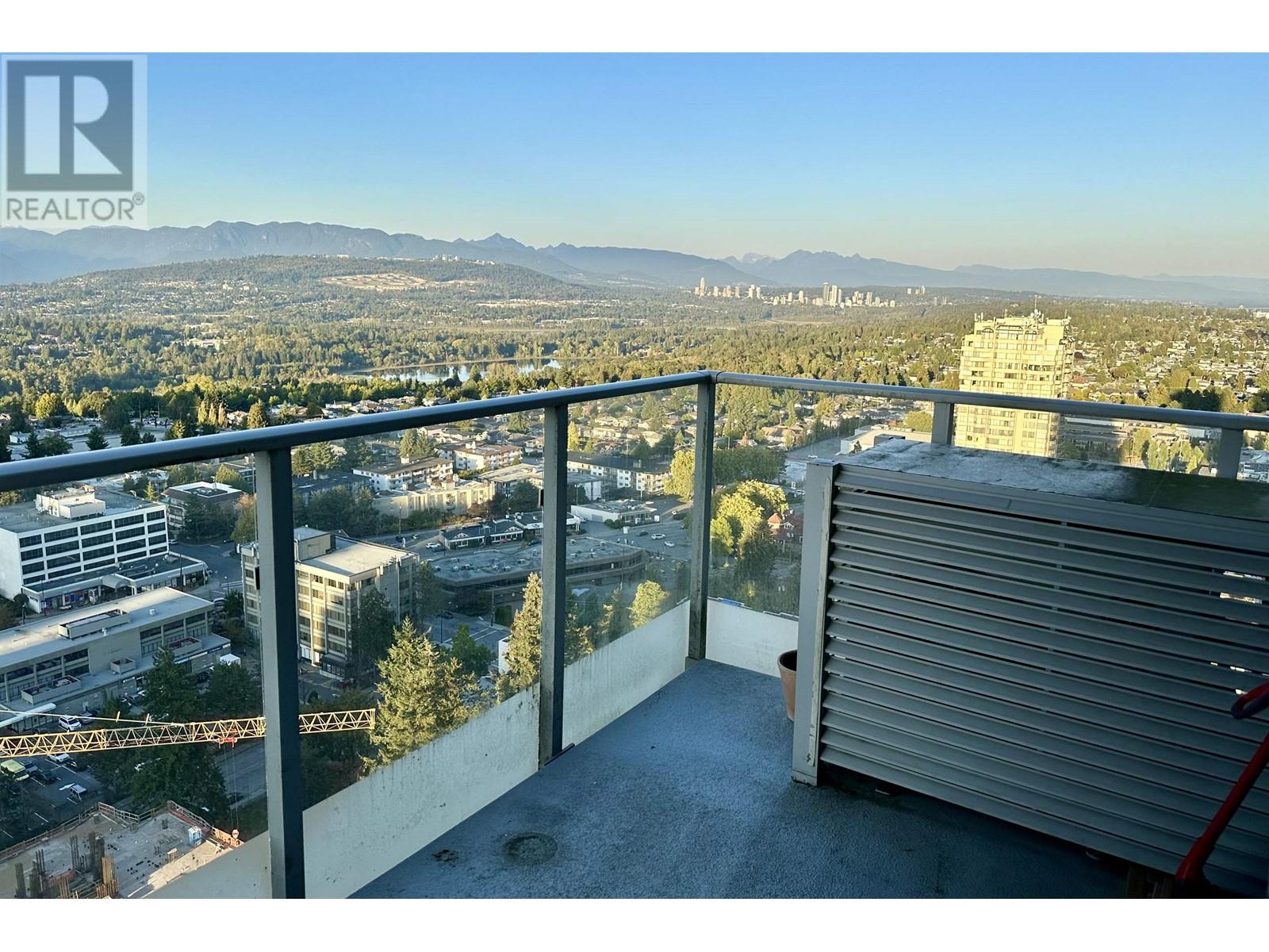 3608 6588 NELSON AVENUE, burnaby, British Columbia