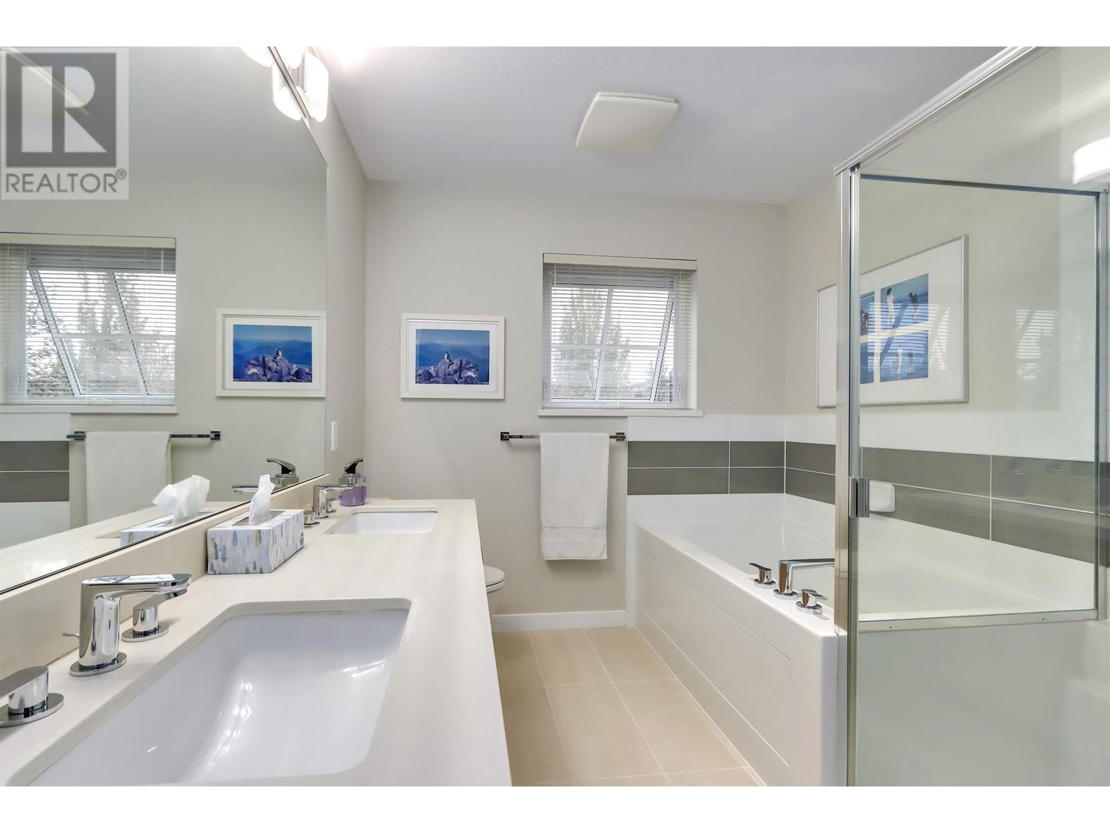 3127 East Kent Avenue North, Vancouver, British Columbia  V5S 4Y1 - Photo 22 - R2826936
