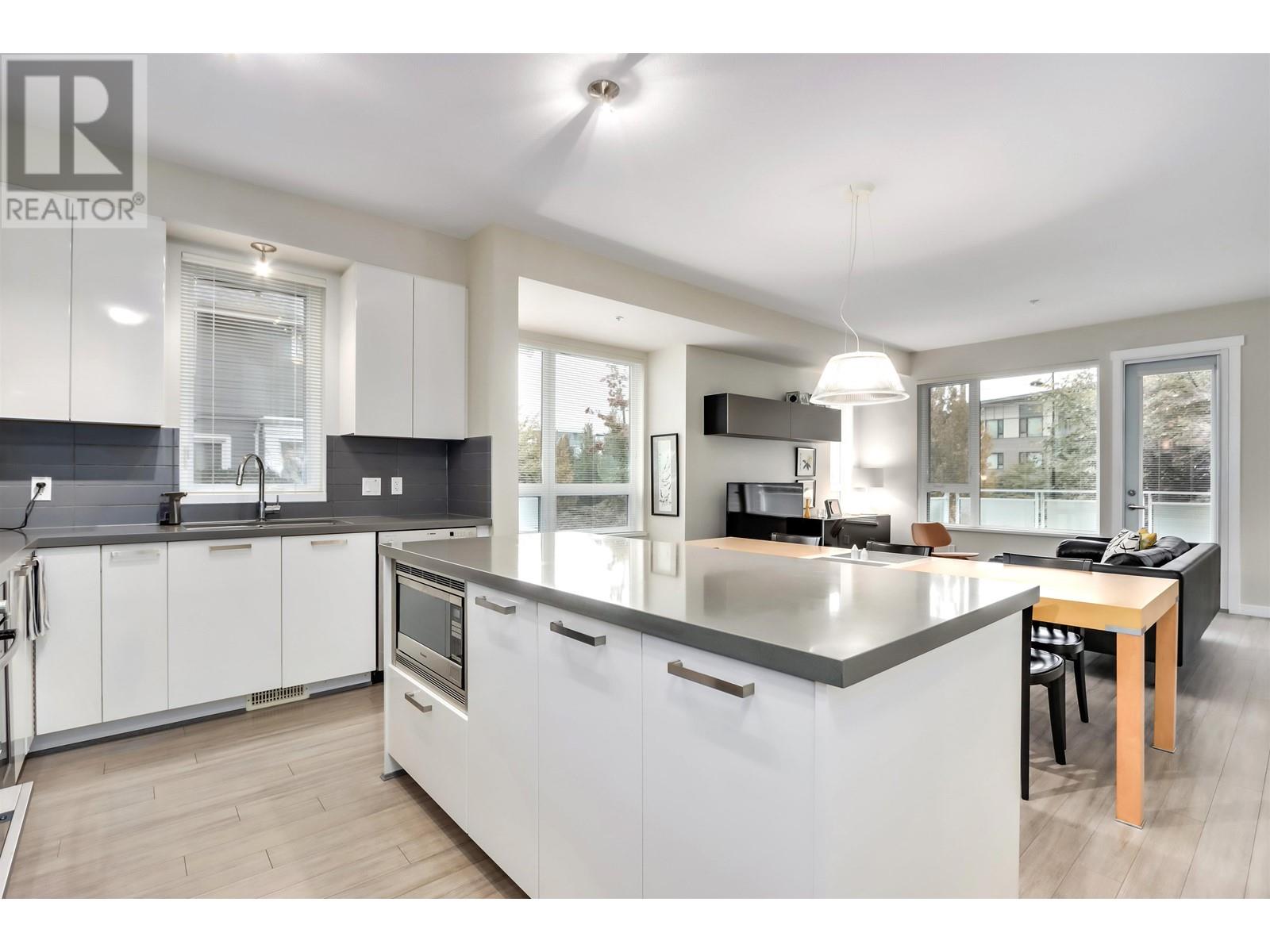 3127 East Kent Avenue North, Vancouver, British Columbia  V5S 4Y1 - Photo 10 - R2826936