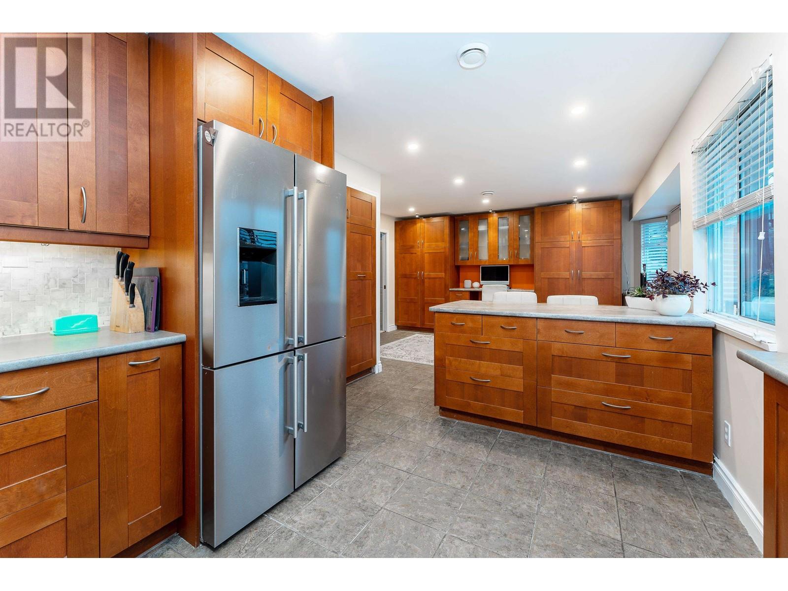 12348 188 Street, Pitt Meadows, British Columbia  V3Y 2G8 - Photo 11 - R2826836