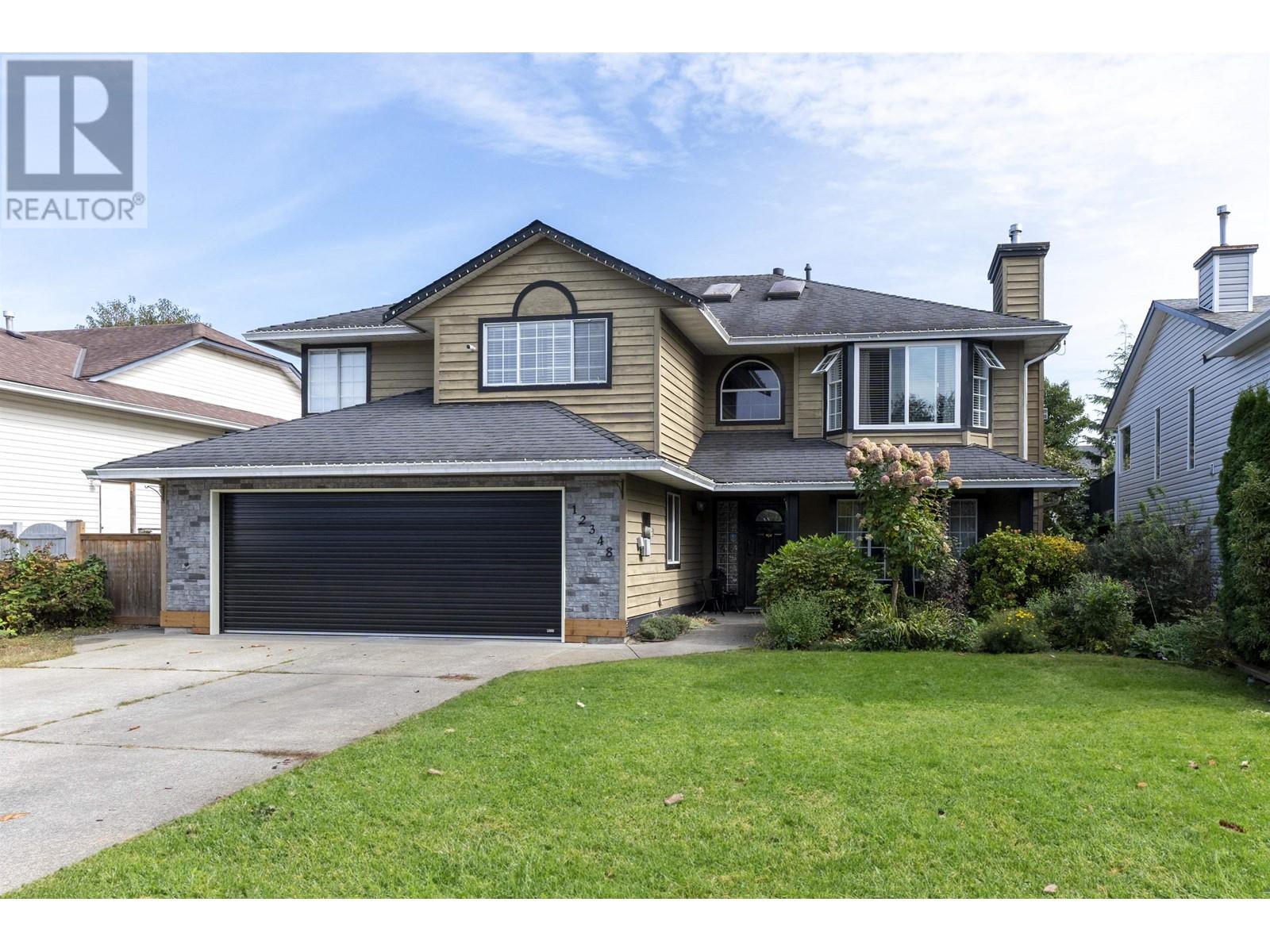 12348 188 Street, Pitt Meadows, British Columbia  V3Y 2G8 - Photo 2 - R2826836