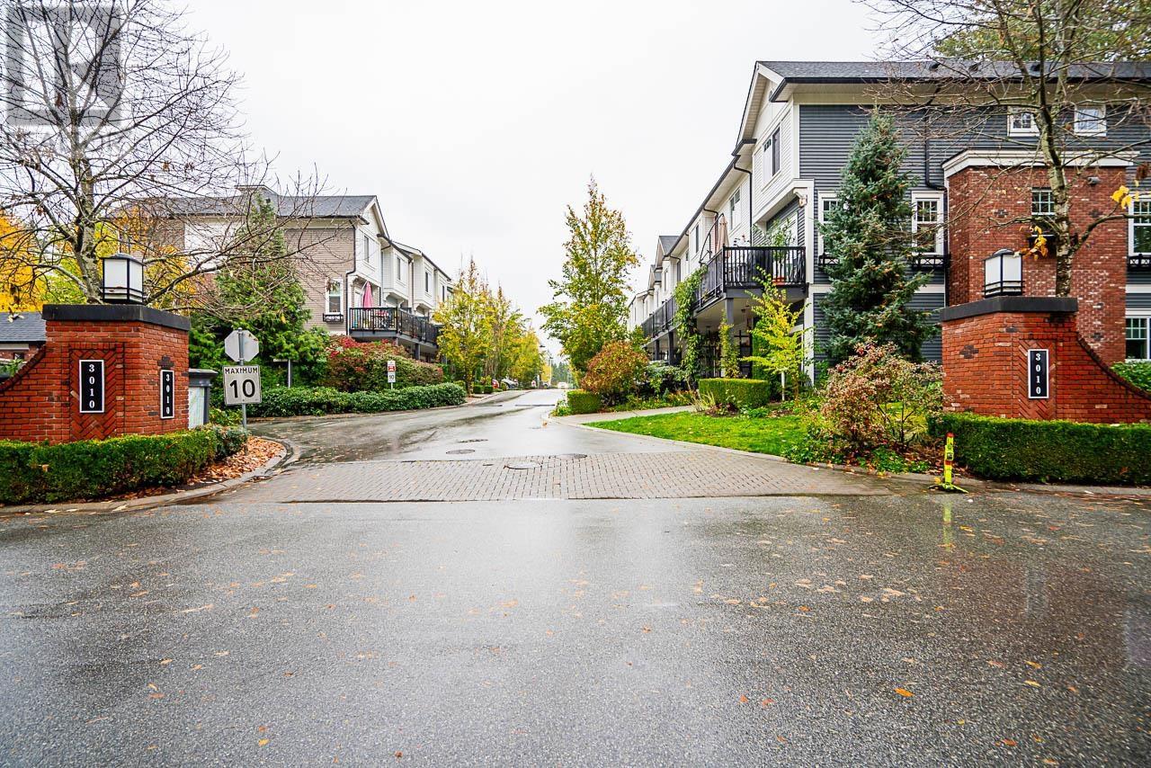 73 3010 Riverbend Drive, Coquitlam, British Columbia  V3C 0B8 - Photo 2 - R2826995