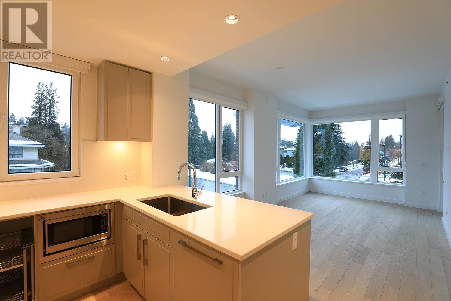 303 489 W 26th Avenue, Vancouver, British Columbia  V5Y 0M8 - Photo 3 - R2827002