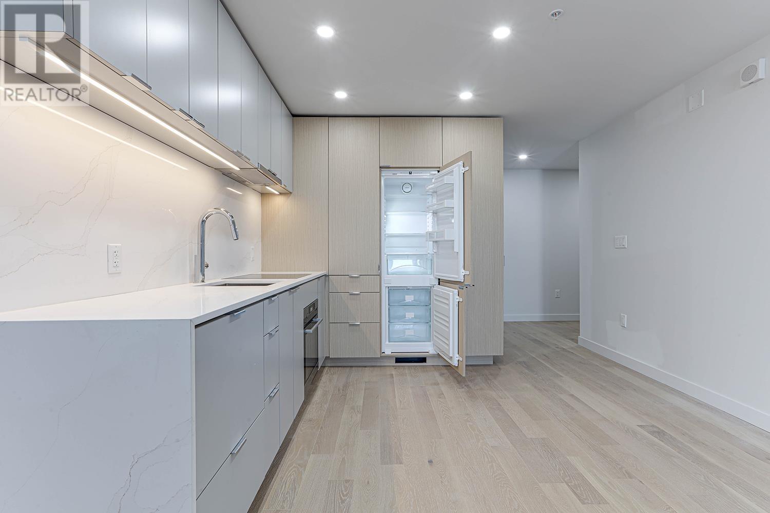 503 239 Keefer Street, Vancouver, British Columbia  V6A 1X6 - Photo 5 - R2827005