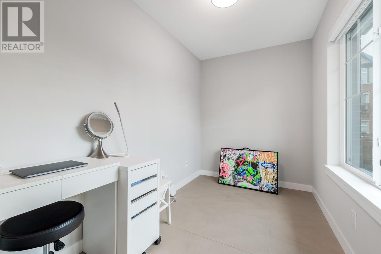1 7180 Lechow Street, Richmond, British Columbia  V6Y 0K9 - Photo 4 - R2827014