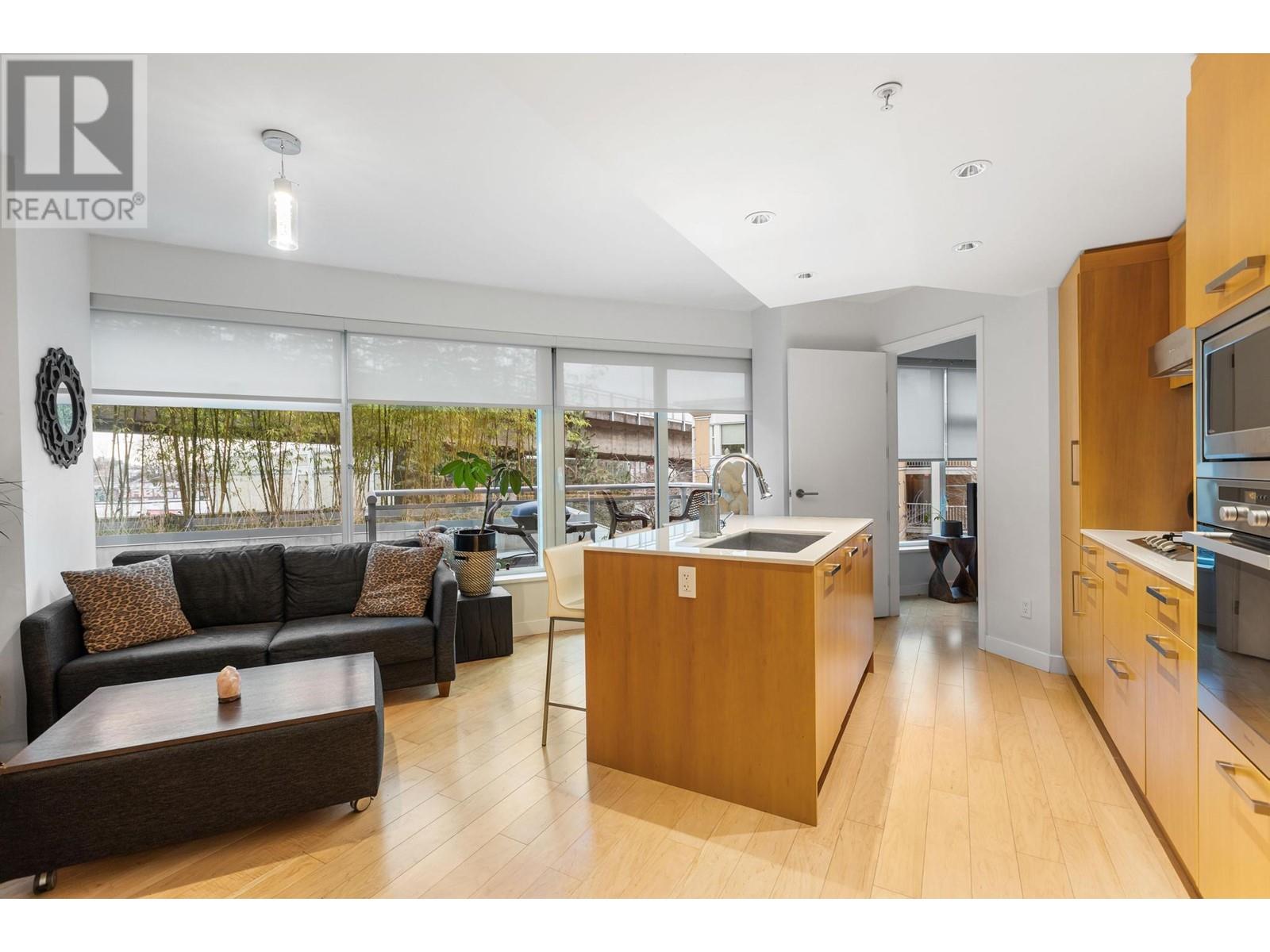 203 1565 W 6th Avenue, Vancouver, British Columbia  V6J 1R1 - Photo 3 - R2827015