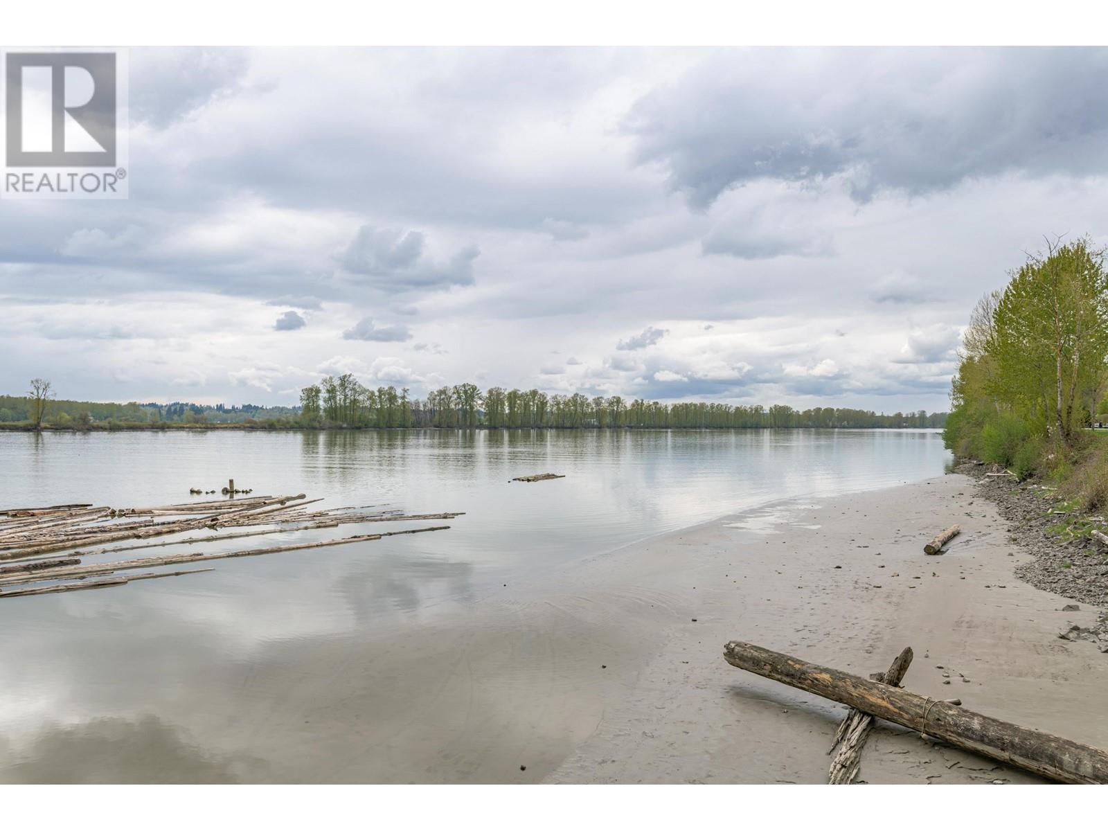 71 19572 Fraser Way, Pitt Meadows, British Columbia  V3Y 0A9 - Photo 35 - R2827037