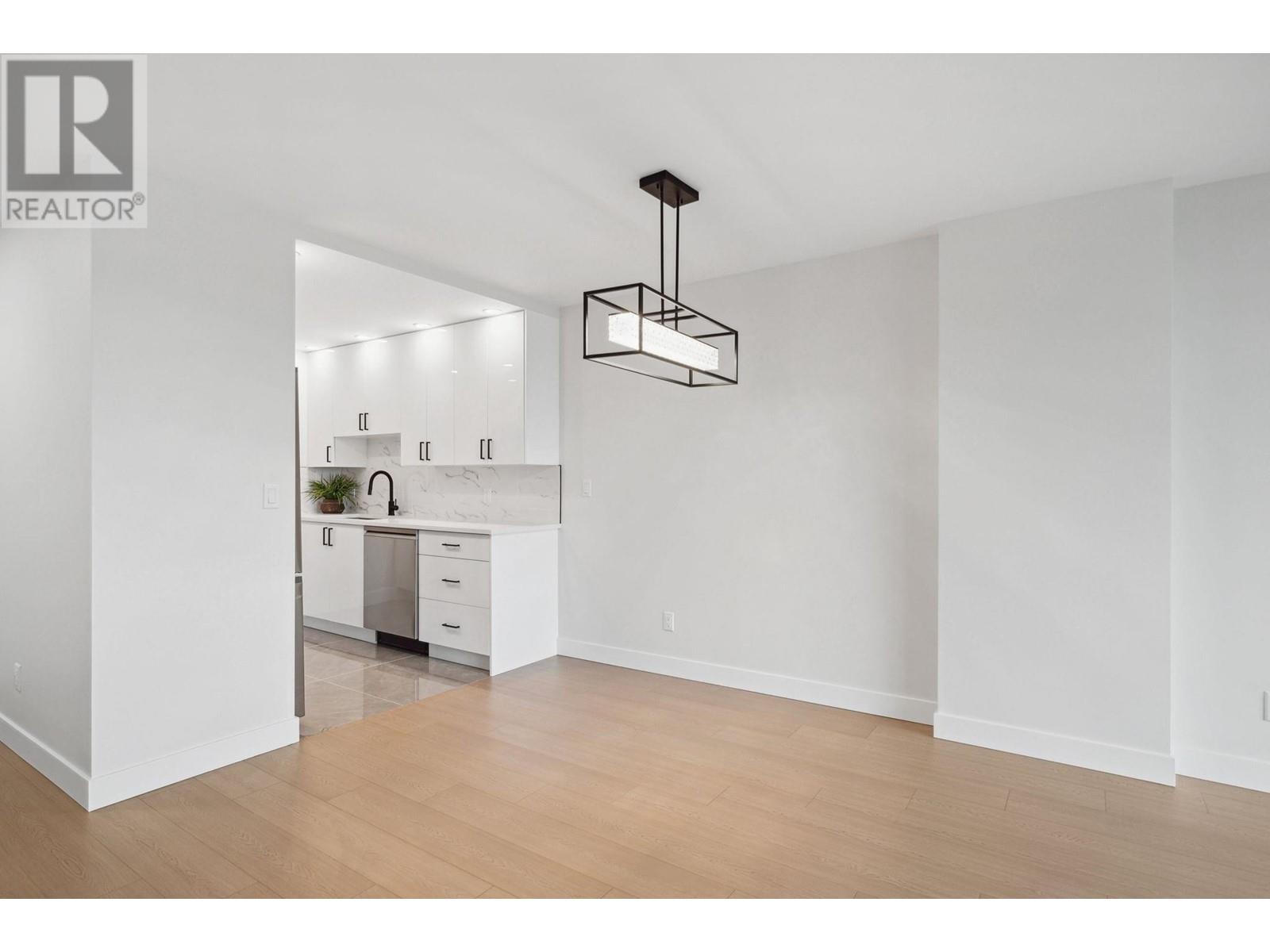 210 4160 Albert Street, Burnaby, British Columbia  V5C 6K2 - Photo 11 - R2827059