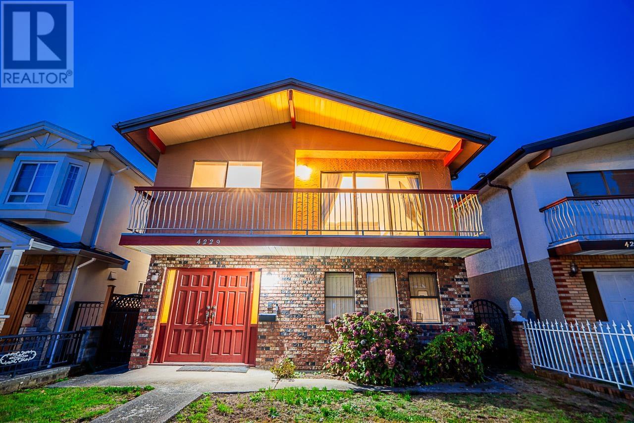 4229 Pender Street, Burnaby, British Columbia  V5C 2M4 - Photo 3 - R2825799
