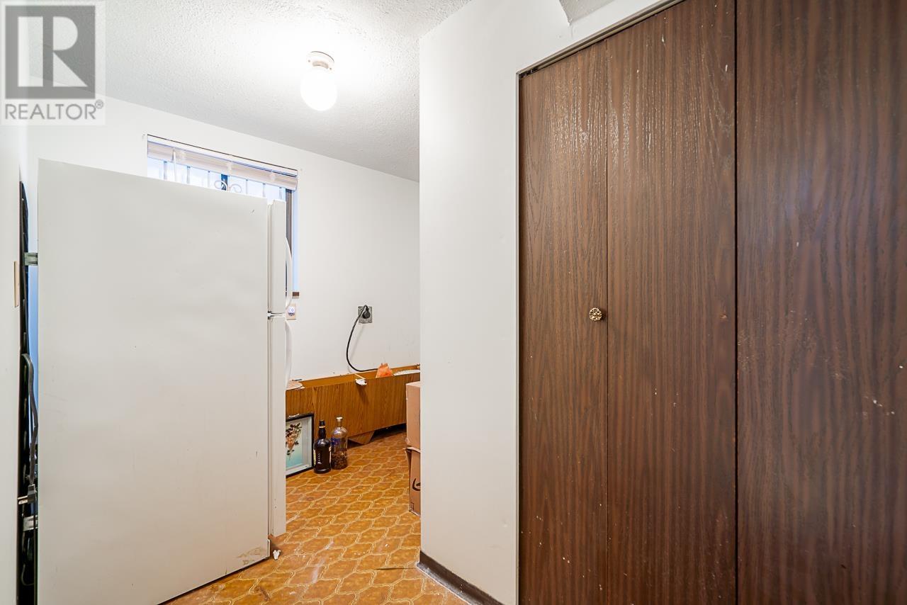4229 Pender Street, Burnaby, British Columbia  V5C 2M4 - Photo 34 - R2825799