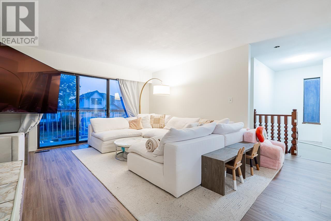 4229 Pender Street, Burnaby, British Columbia  V5C 2M4 - Photo 6 - R2825799