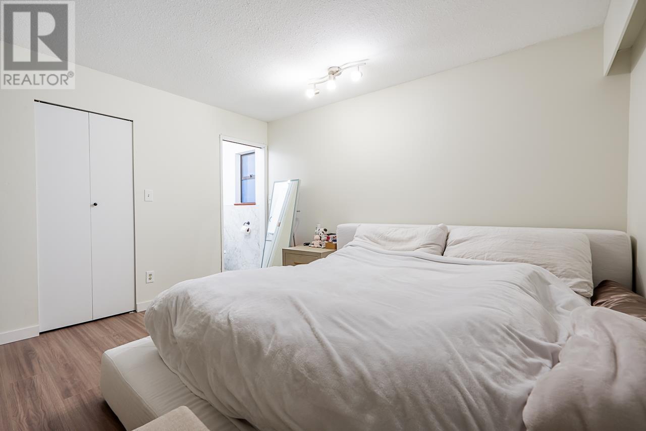 4229 Pender Street, Burnaby, British Columbia  V5C 2M4 - Photo 20 - R2825799