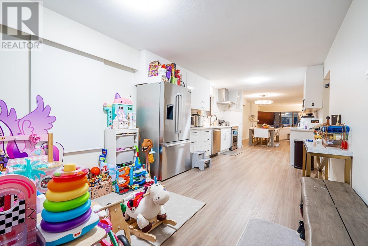 4229 Pender Street, Burnaby, British Columbia  V5C 2M4 - Photo 16 - R2825799