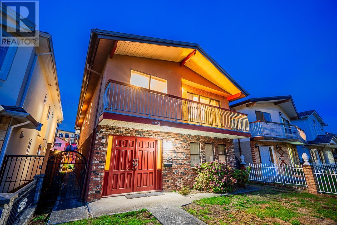 4229 Pender Street, Burnaby, British Columbia  V5C 2M4 - Photo 2 - R2825799