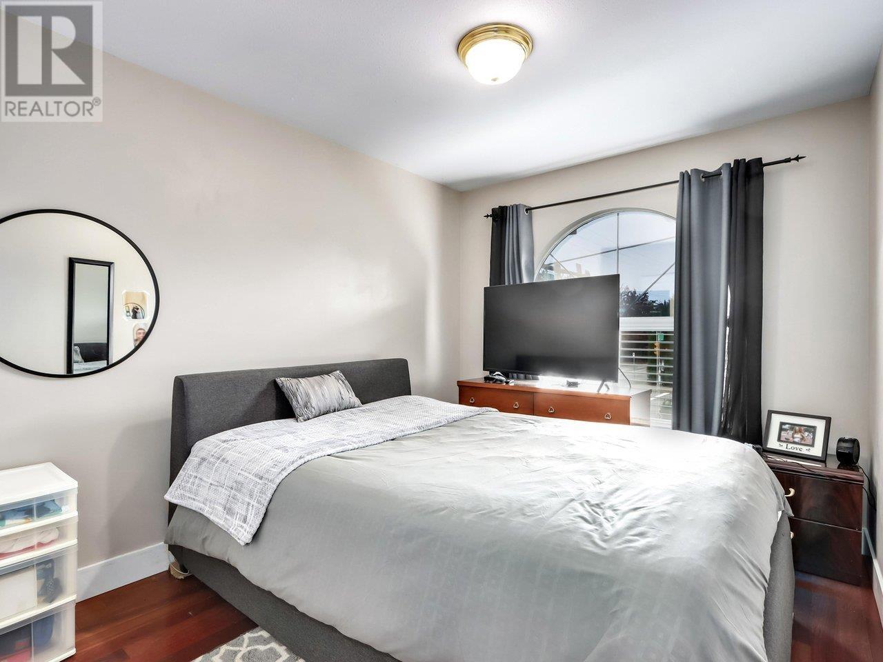 7206 Hastings Street, Burnaby, British Columbia  V5A 1G8 - Photo 19 - R2827004