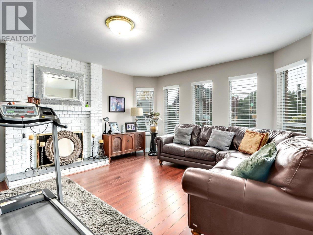 7206 Hastings Street, Burnaby, British Columbia  V5A 1G8 - Photo 23 - R2827004