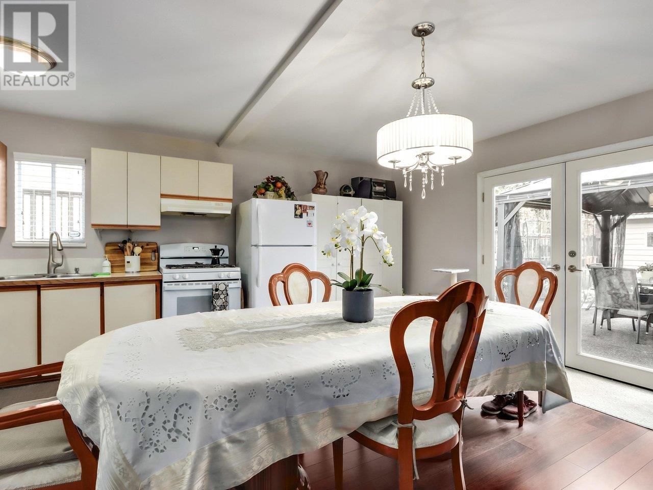 7206 Hastings Street, Burnaby, British Columbia  V5A 1G8 - Photo 25 - R2827004