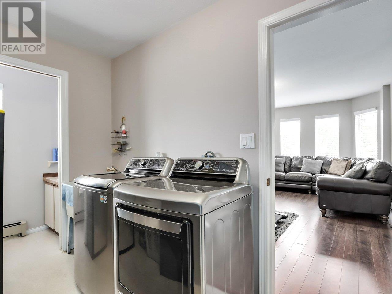 7206 Hastings Street, Burnaby, British Columbia  V5A 1G8 - Photo 30 - R2827004