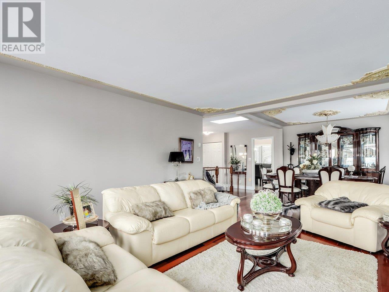 7206 Hastings Street, Burnaby, British Columbia  V5A 1G8 - Photo 4 - R2827004