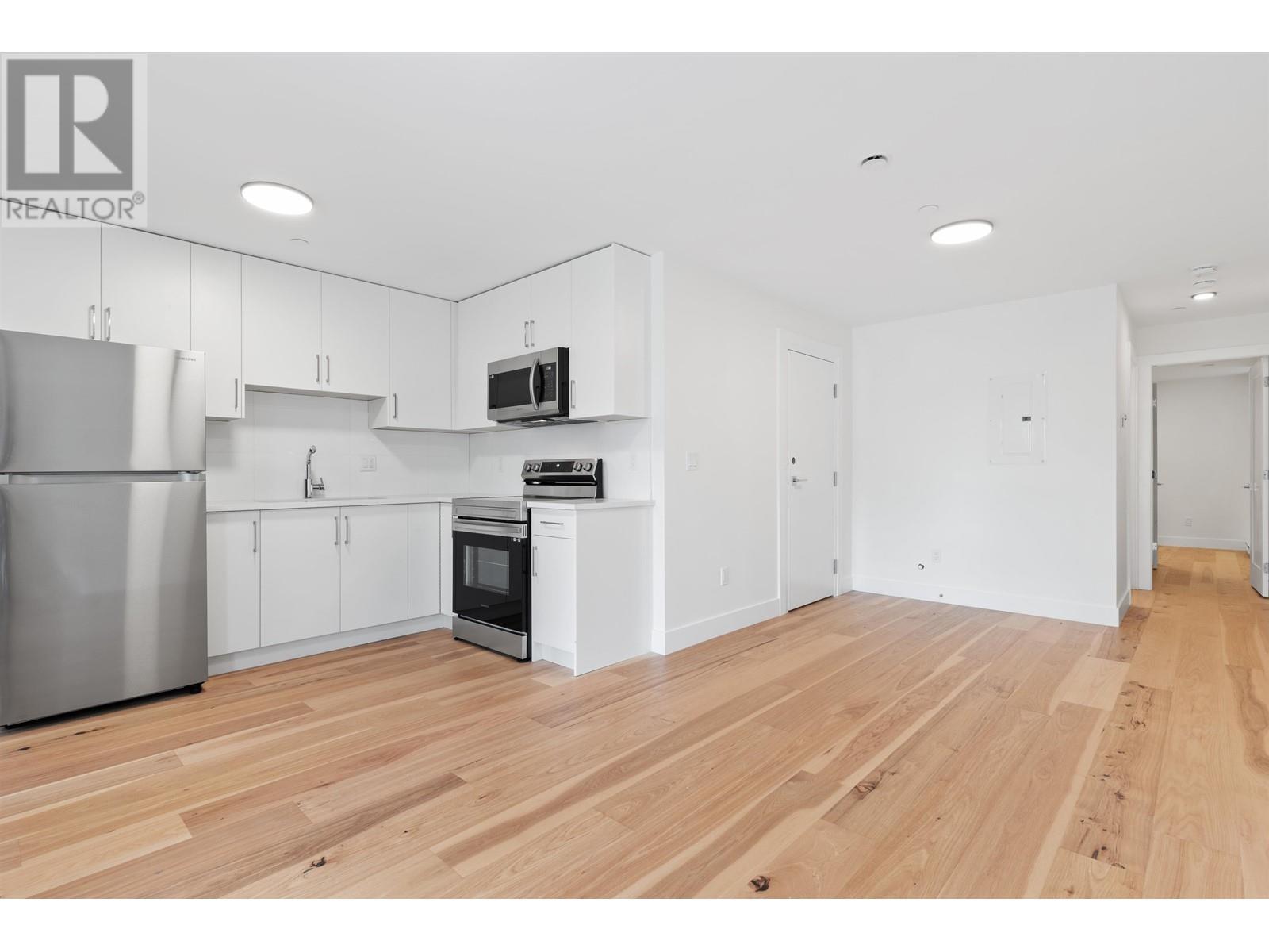 416 E 16th Street, North Vancouver, British Columbia  V7L 2T5 - Photo 39 - R2827029