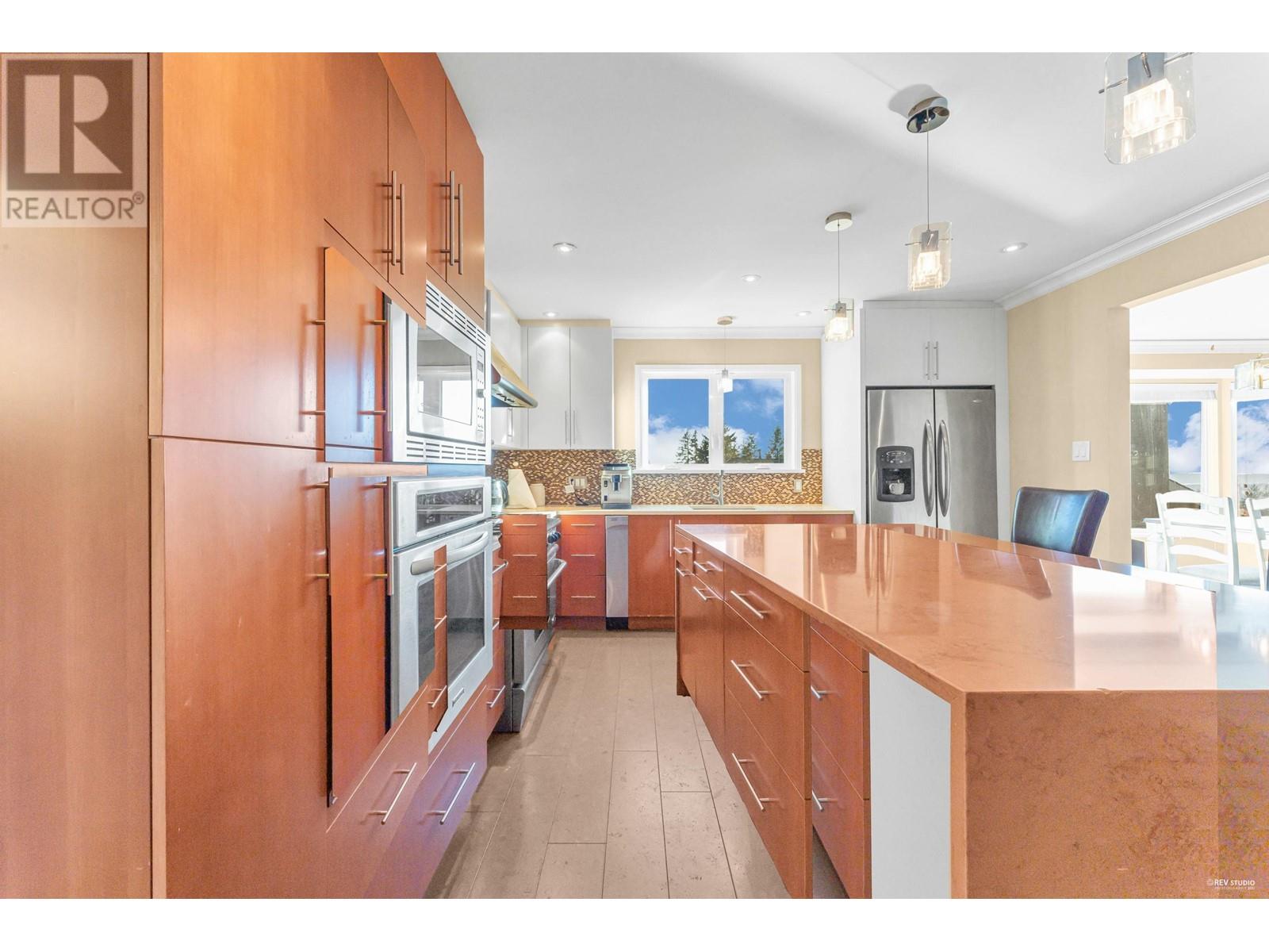 4200 Starlight Way, North Vancouver, British Columbia  V7N 4L5 - Photo 12 - R2827069