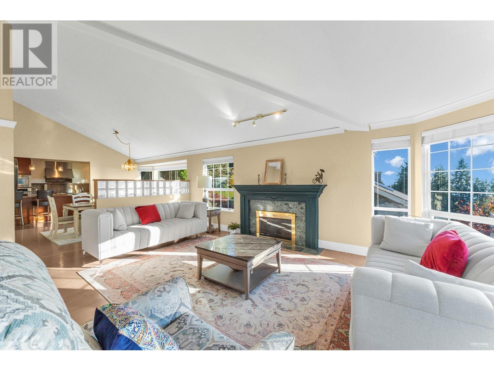 4200 Starlight Way, North Vancouver, British Columbia  V7N 4L5 - Photo 7 - R2827069