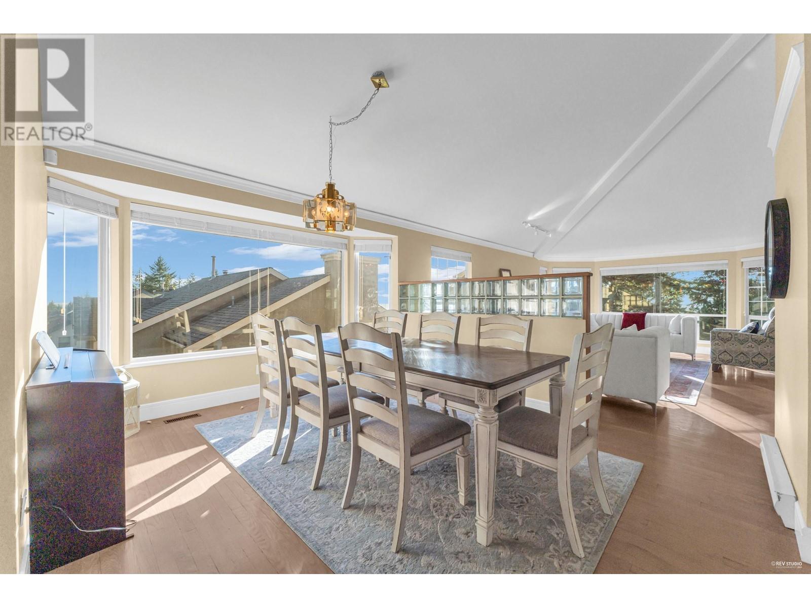 4200 Starlight Way, North Vancouver, British Columbia  V7N 4L5 - Photo 9 - R2827069