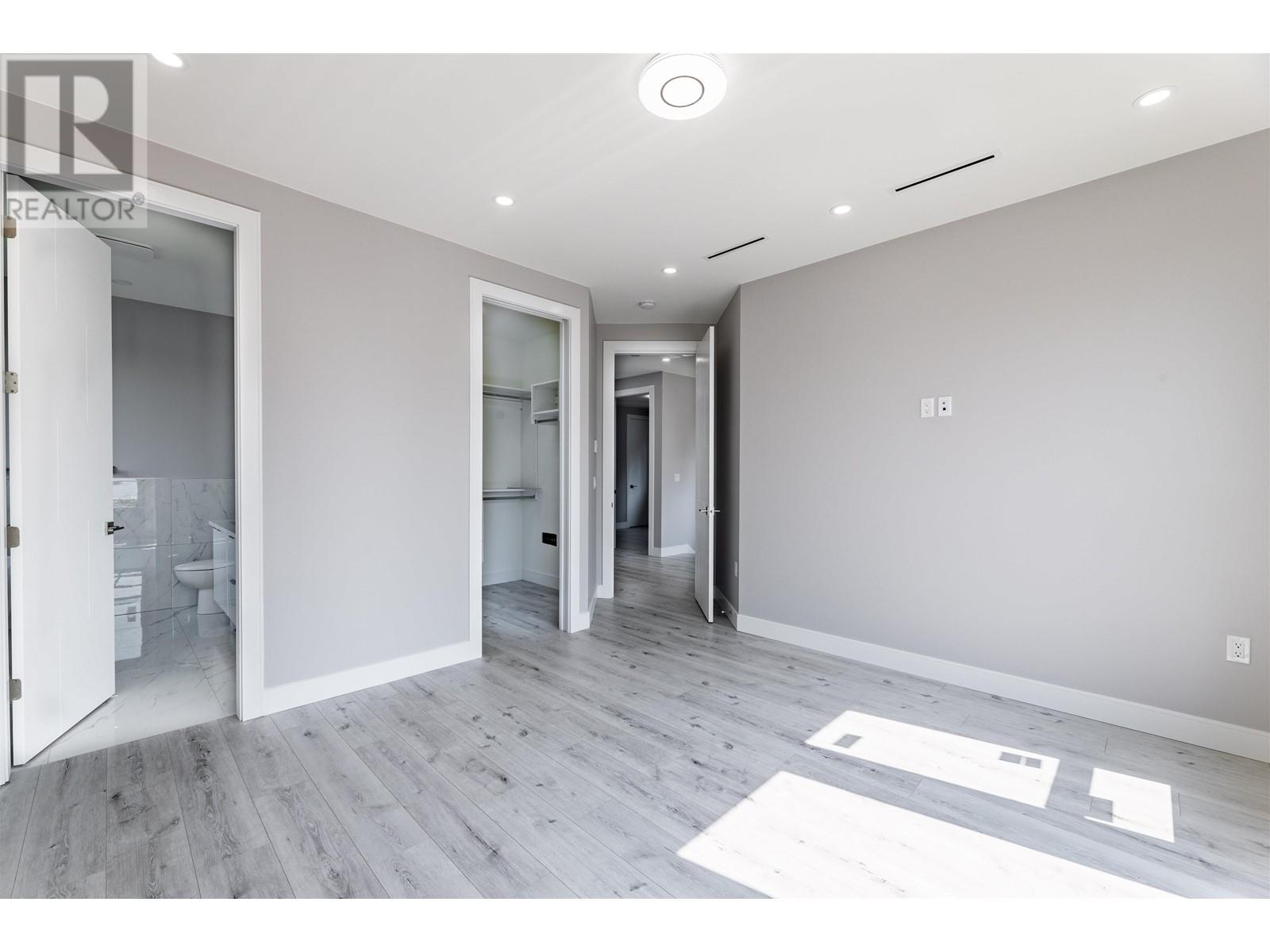 1163 Dansey Avenue, Coquitlam, British Columbia  V3K 3H5 - Photo 13 - R2827077