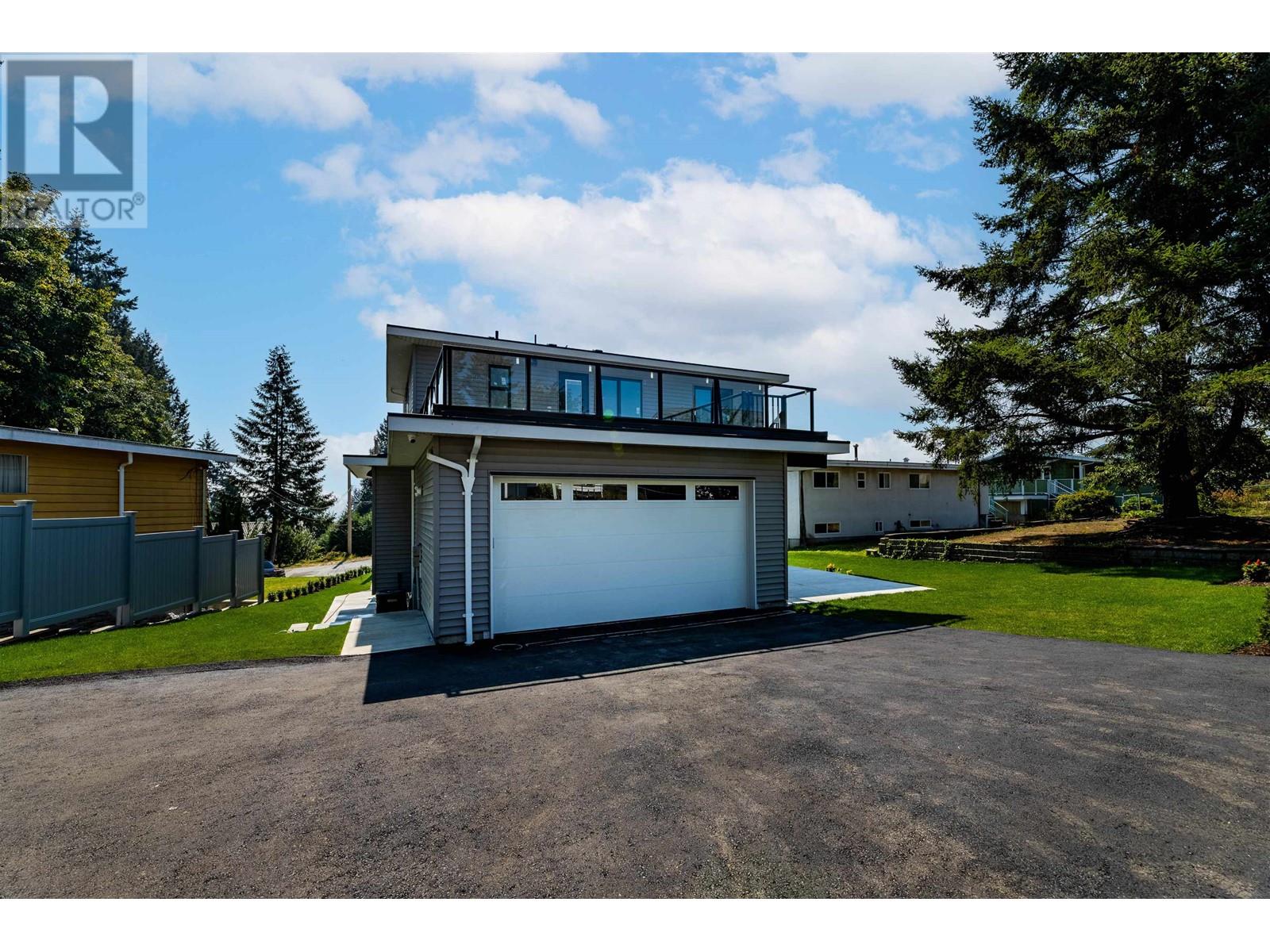 1163 Dansey Avenue, Coquitlam, British Columbia  V3K 3H5 - Photo 39 - R2827077